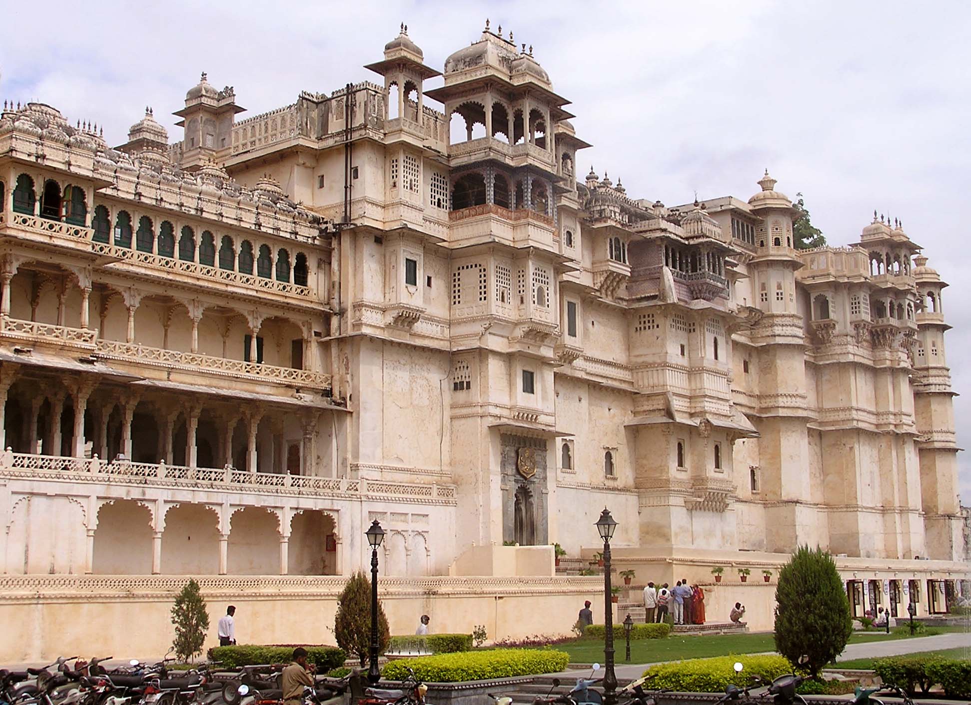 Jaipur Ajmer Pushkar Jodhpur Kumbhalgarh Udaipur Tour Package